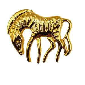 Gold Tone Zebra Brooch Safari Animal Pin Vintage Small Zoo Jungle Jewelry